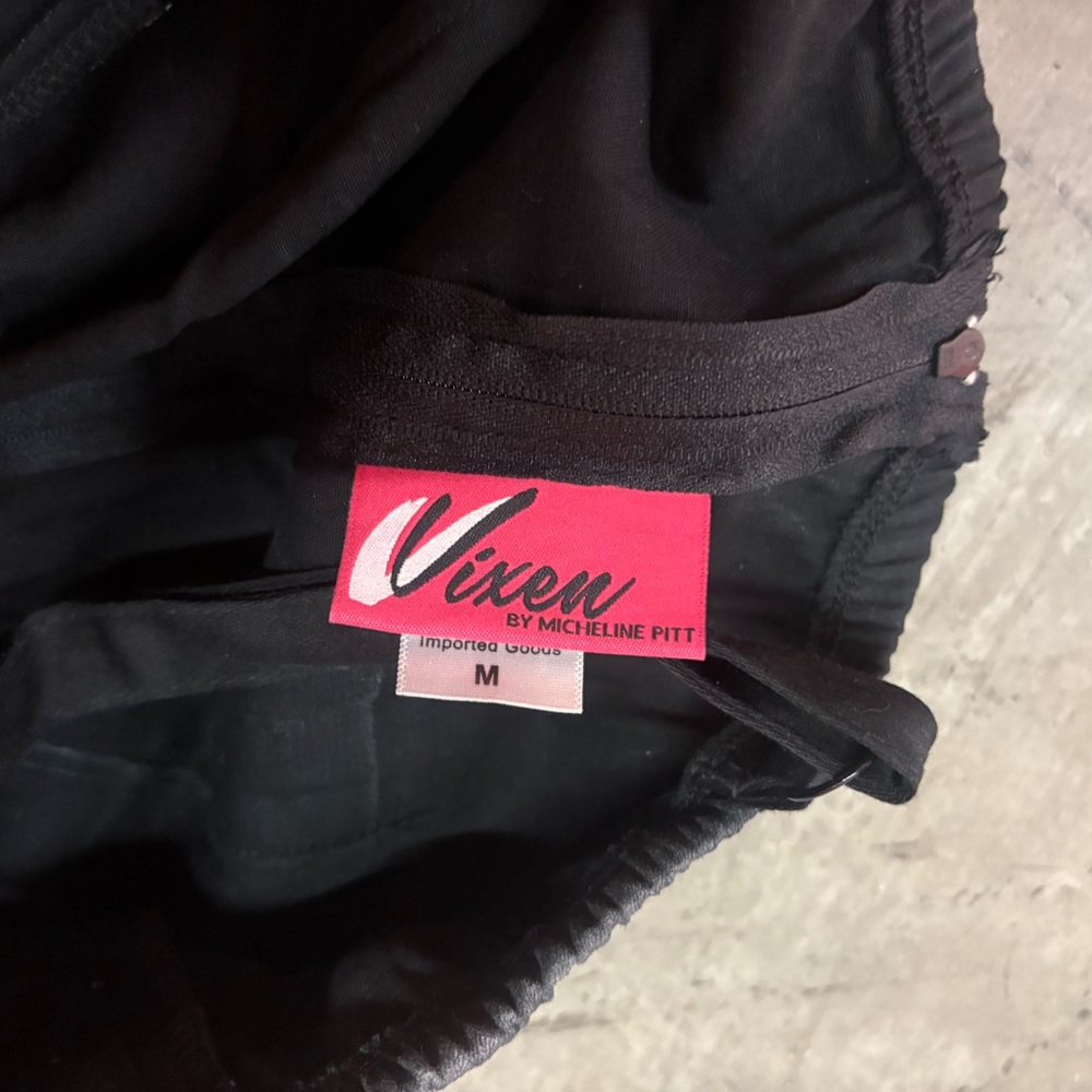 3 piece Vixen by Micheline Pitt Top Bundle - Picture 7 of 13